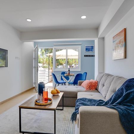 Atlantis Apartments 50M From Makenzy Seafront لارنكا المظهر الخارجي الصورة