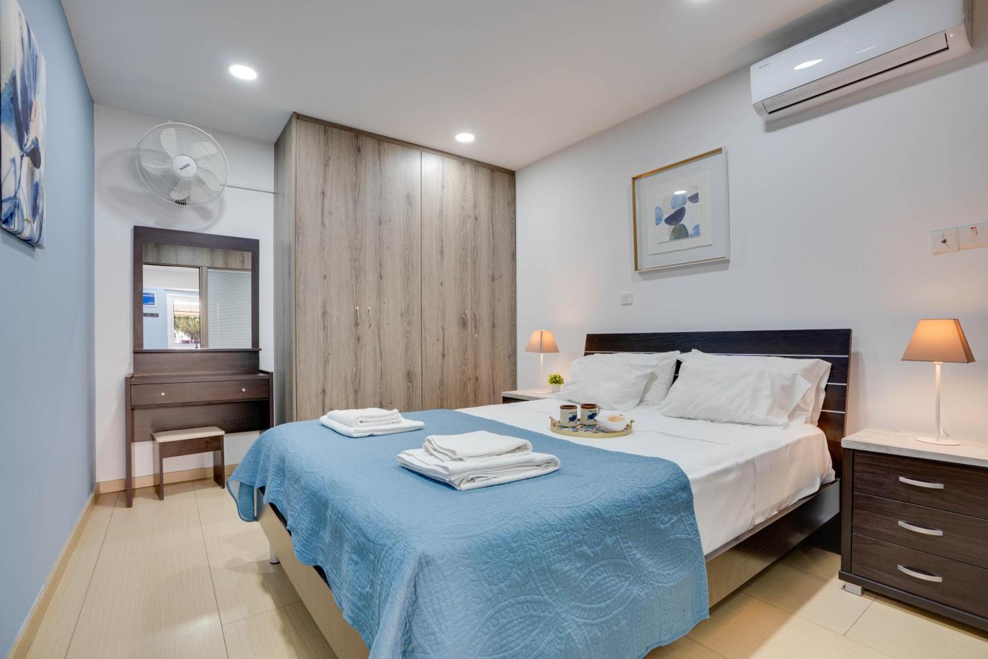 Atlantis Apartments 50M From Makenzy Seafront لارنكا المظهر الخارجي الصورة