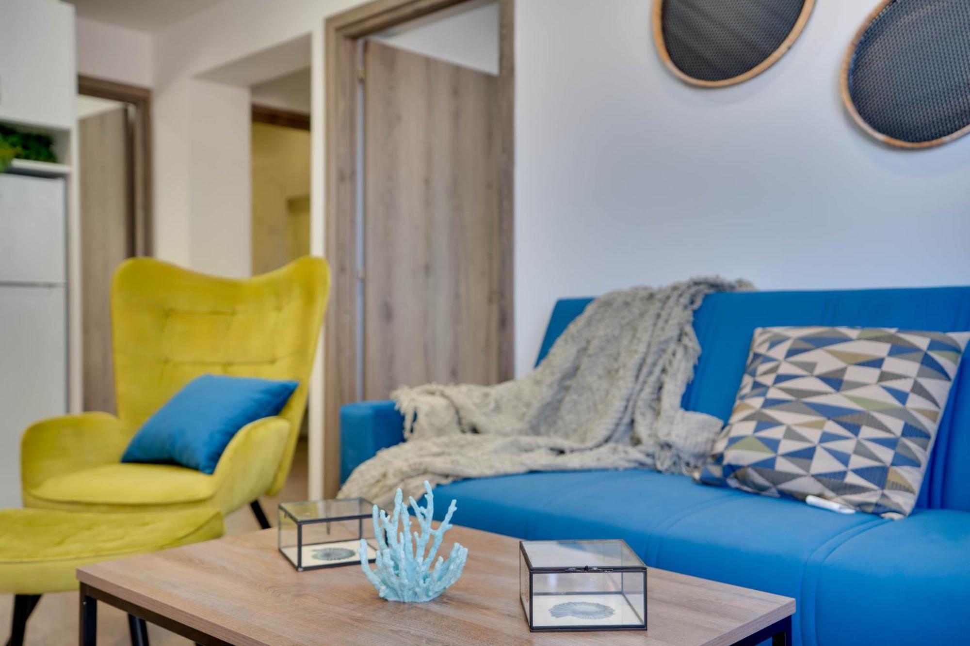 Atlantis Apartments 50M From Makenzy Seafront لارنكا المظهر الخارجي الصورة